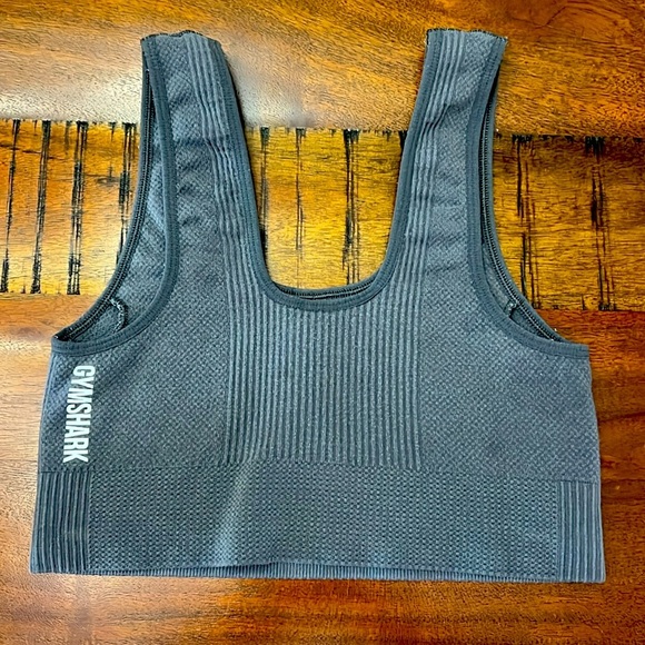 Gymshark Power Down Croplette Sports Bra Charcoal Gray Small | 11” P2P - Picture 2 of 4